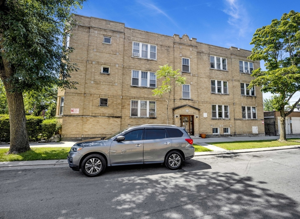 2439 W Birchwood Street - Photo 16