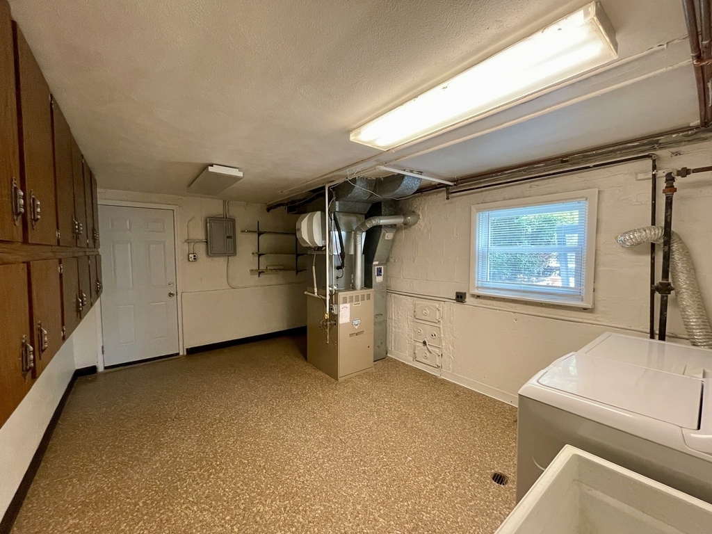 7150 N Crawford Avenue - Photo 19
