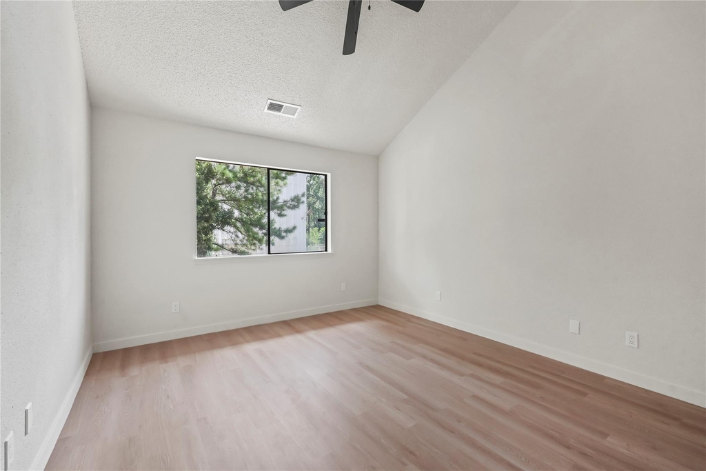 16800 Sugar Pine Drive - Photo 5