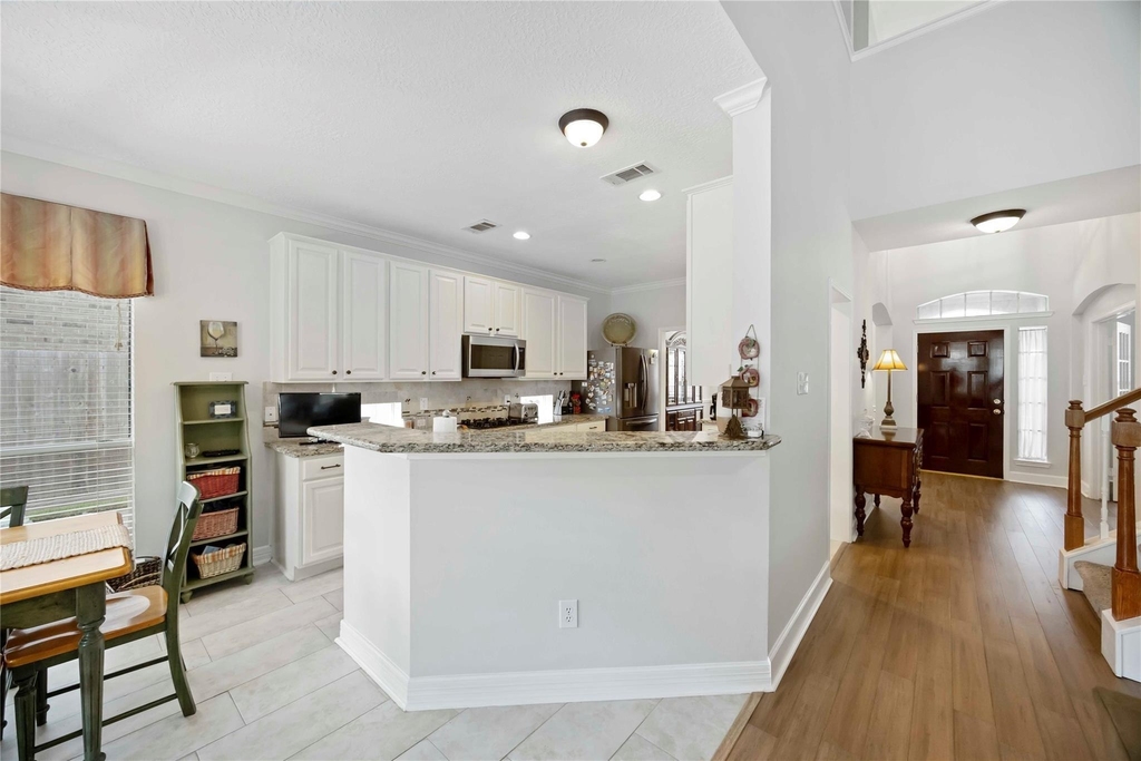 13611 Delacey Lane - Photo 7