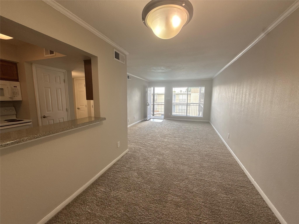7315 Brompton Rd Street - Photo 3