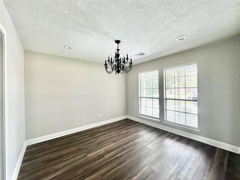 2523 Castle Place - Photo 9