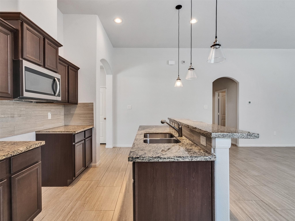 10026 Thicket Park Lane - Photo 10