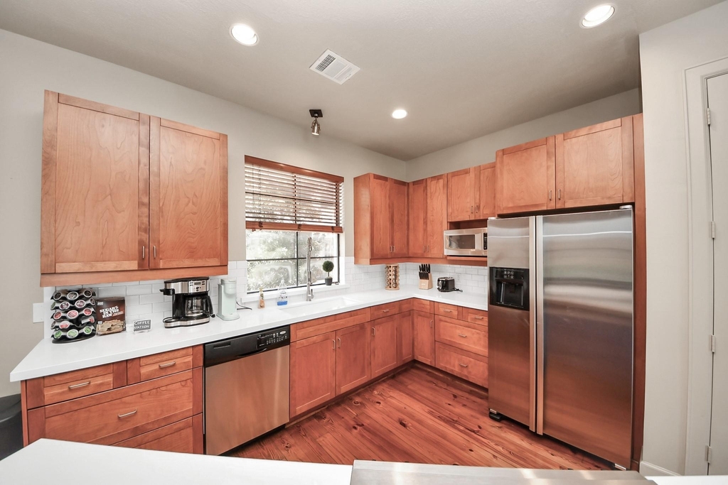 1000 Columbus Street - Photo 12