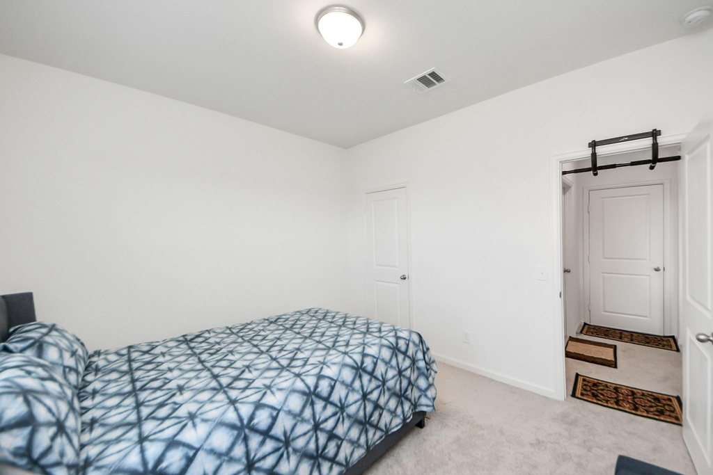 4830 Highland Springs Drive - Photo 27