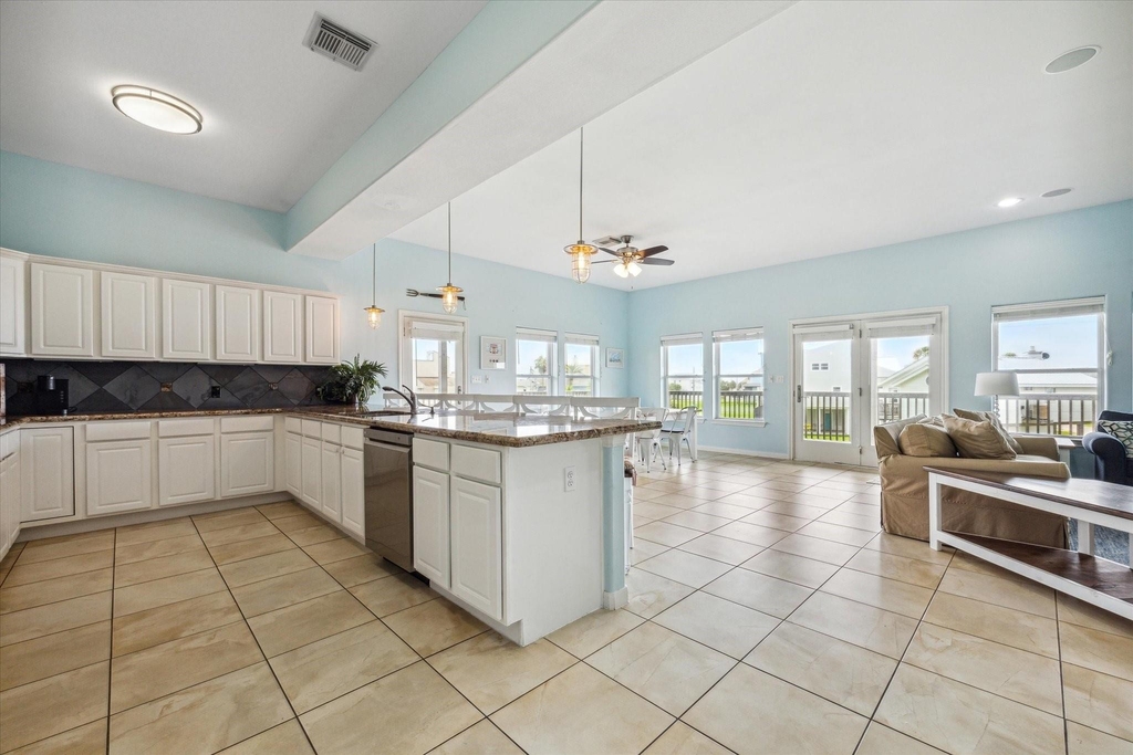 4015 Warchest Court - Photo 15