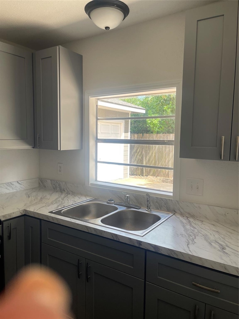 2629 N Camp Circle - Photo 3