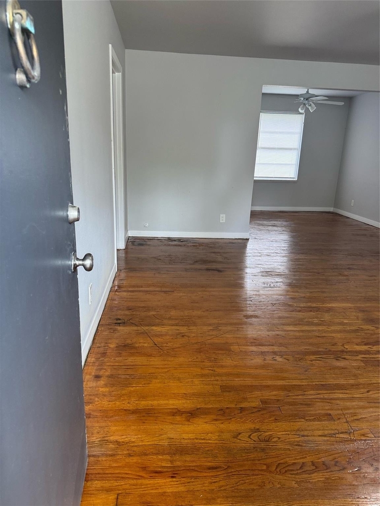 217 W Twickenham Trail - Photo 1