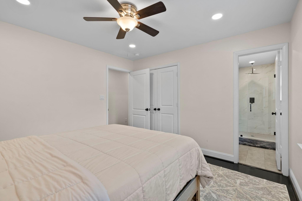 2402 Chimney Rock Road - Photo 24