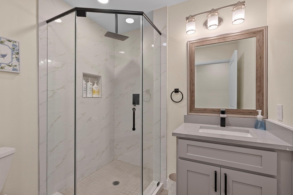 2402 Chimney Rock Road - Photo 28