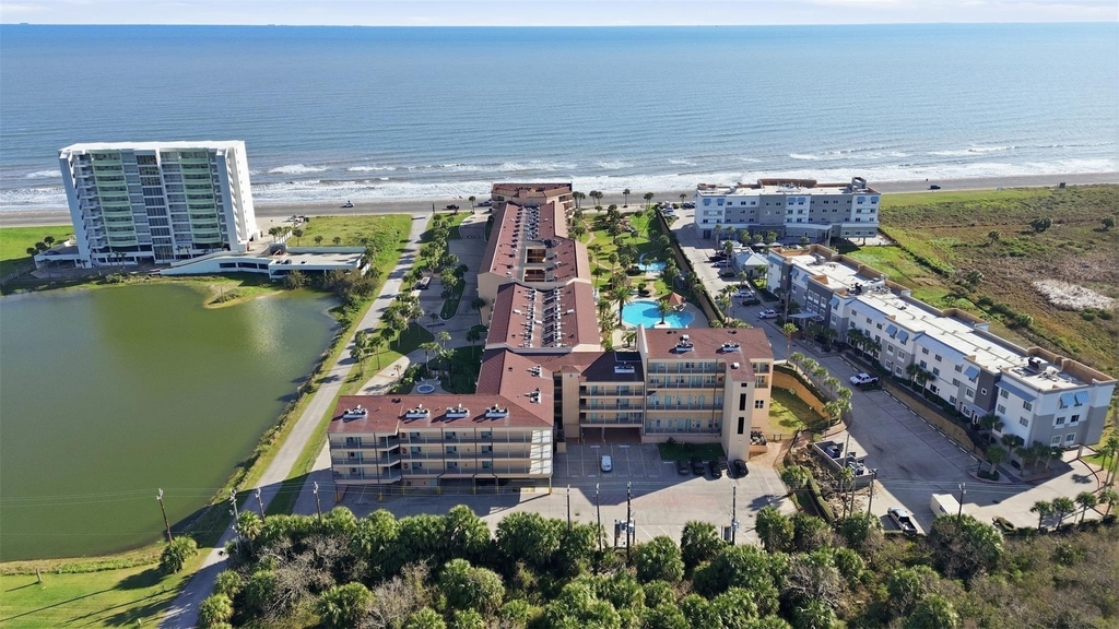 9520 Seawall Boulevard - Photo 21