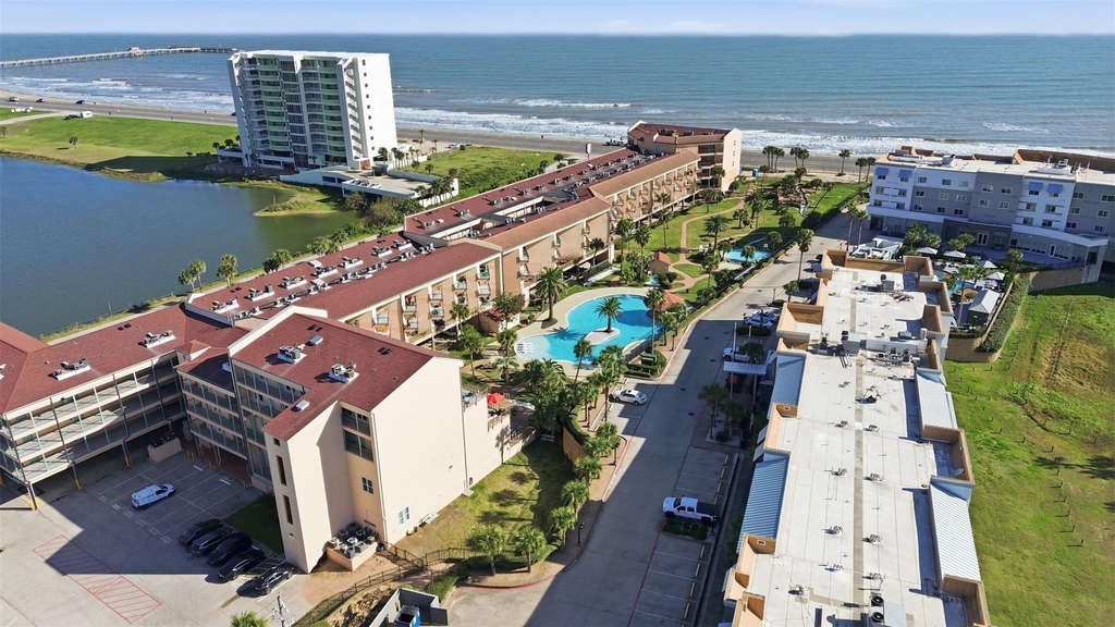 9520 Seawall Boulevard - Photo 23