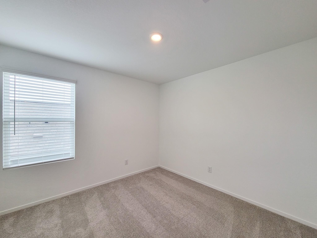 25588 Rose Creek Drive - Photo 23