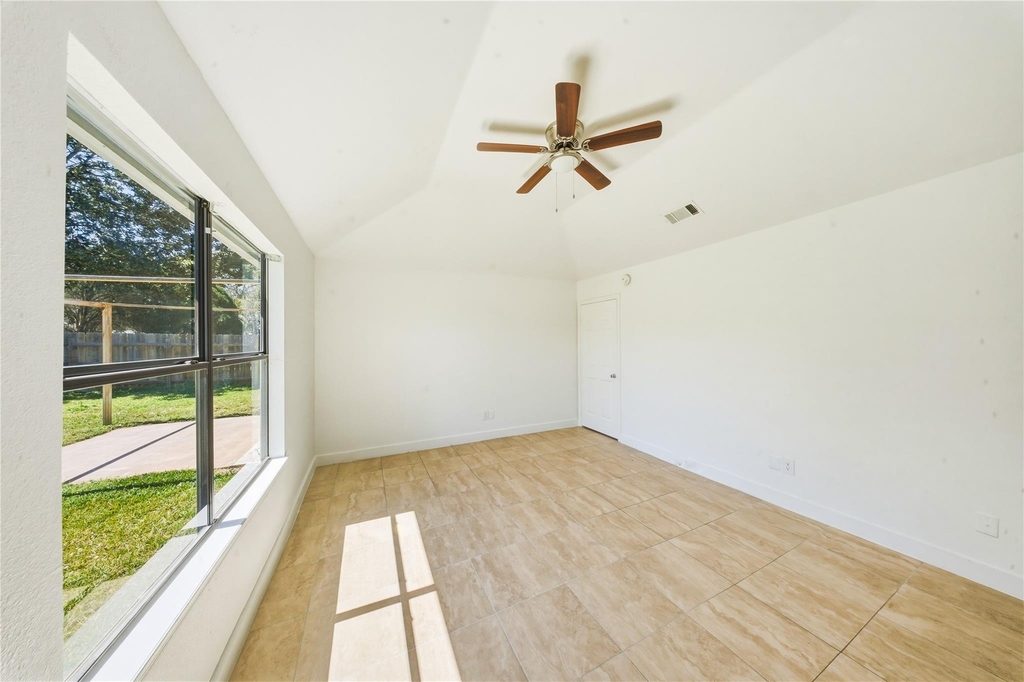 19519 Mallard Lake Lane - Photo 19