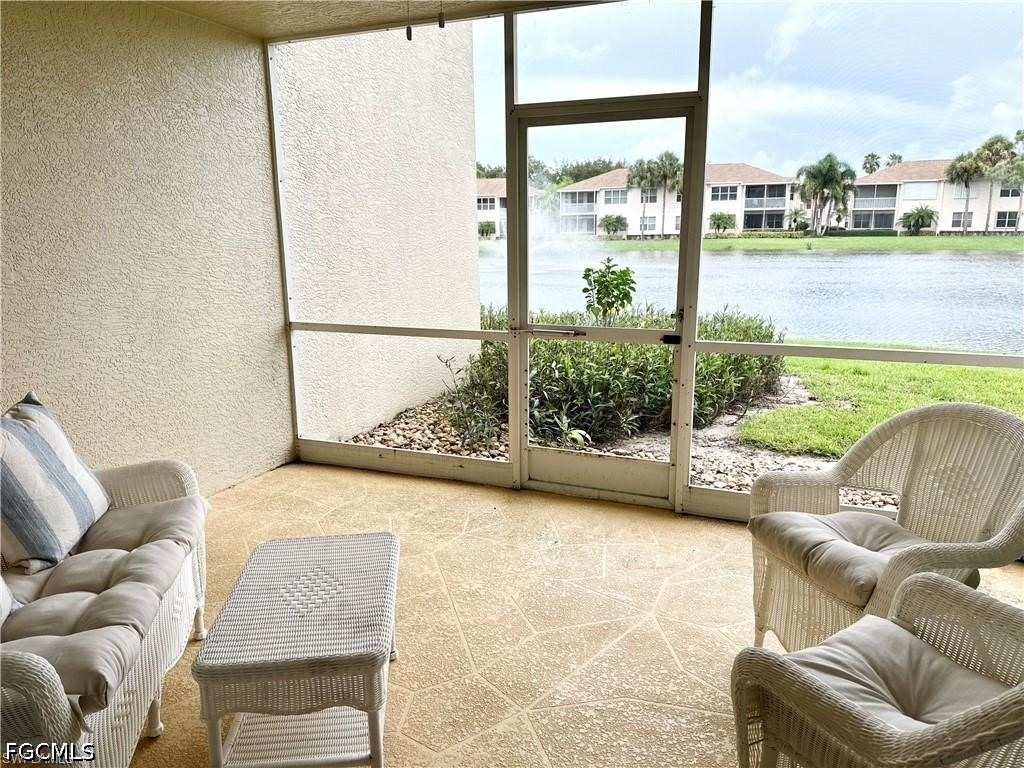 25762 Lake Amelia Way - Photo 10