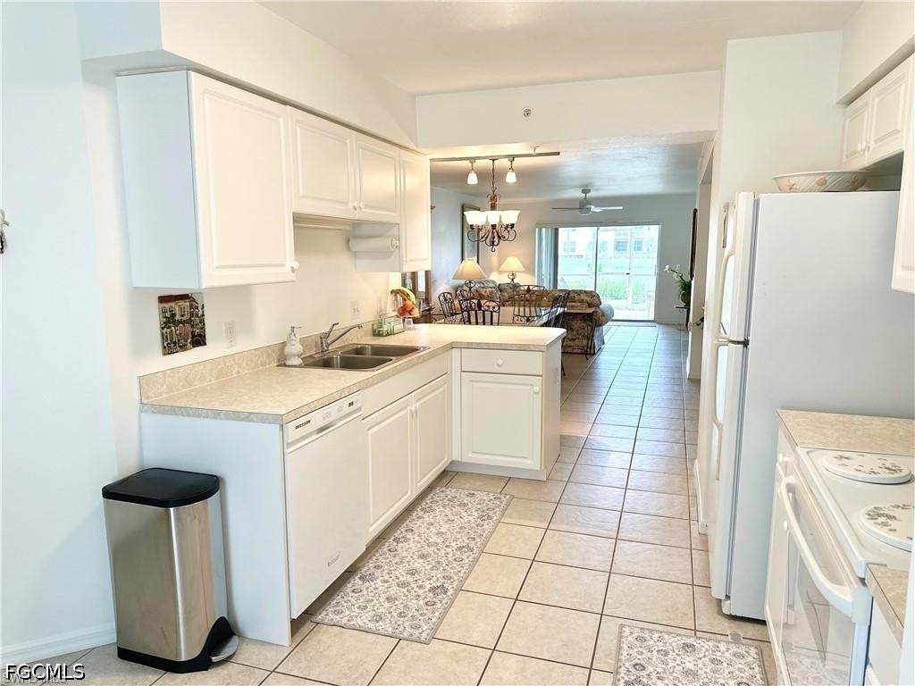 25762 Lake Amelia Way - Photo 8