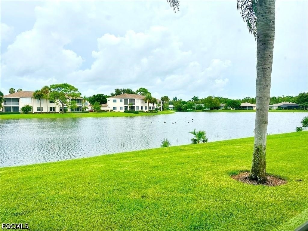 25762 Lake Amelia Way - Photo 20