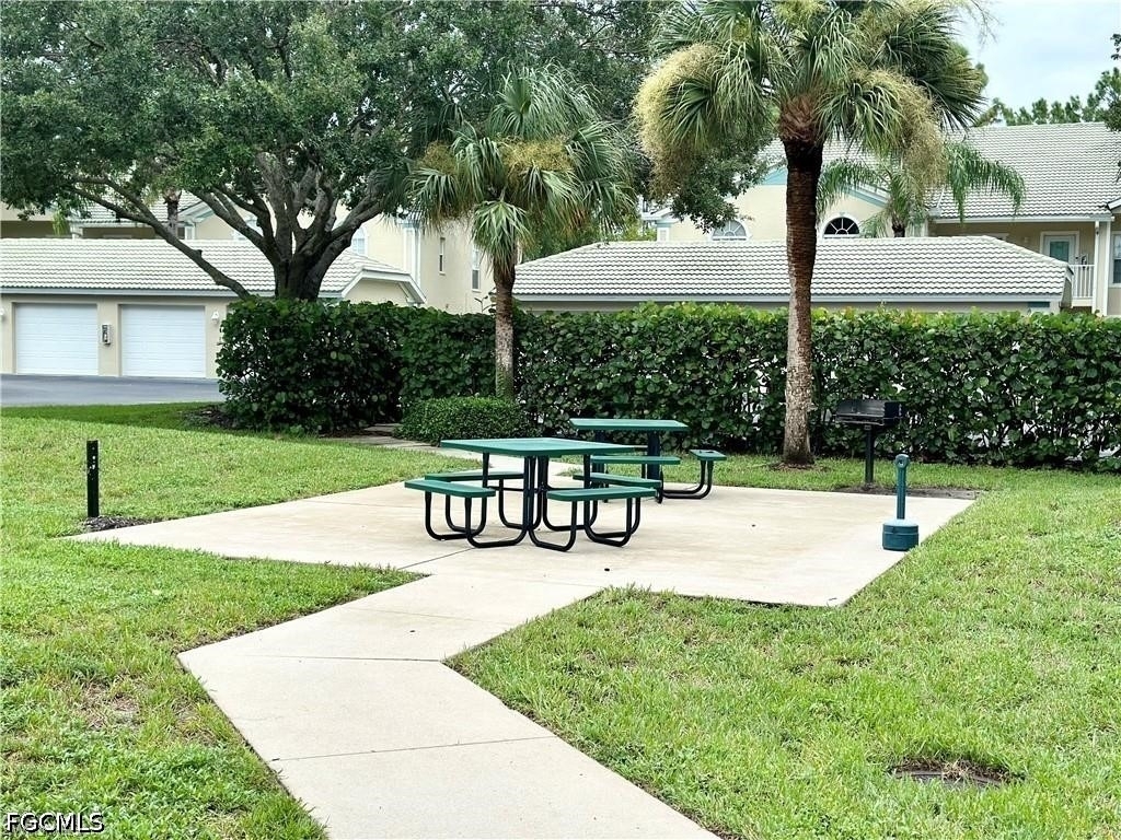 25762 Lake Amelia Way - Photo 22