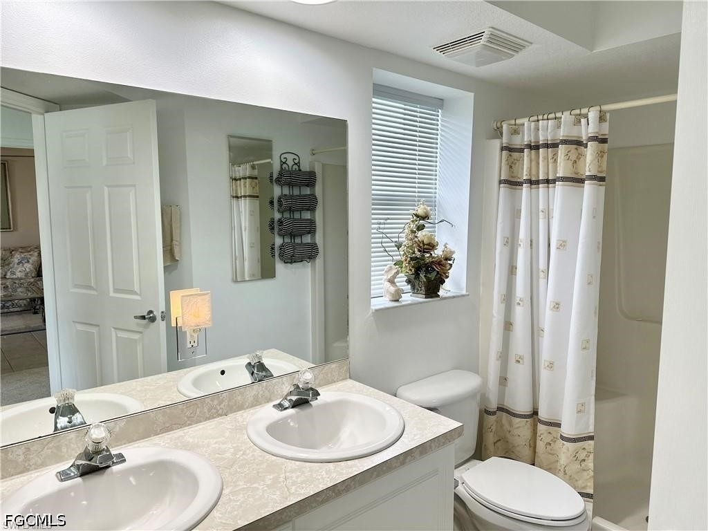 25762 Lake Amelia Way - Photo 13
