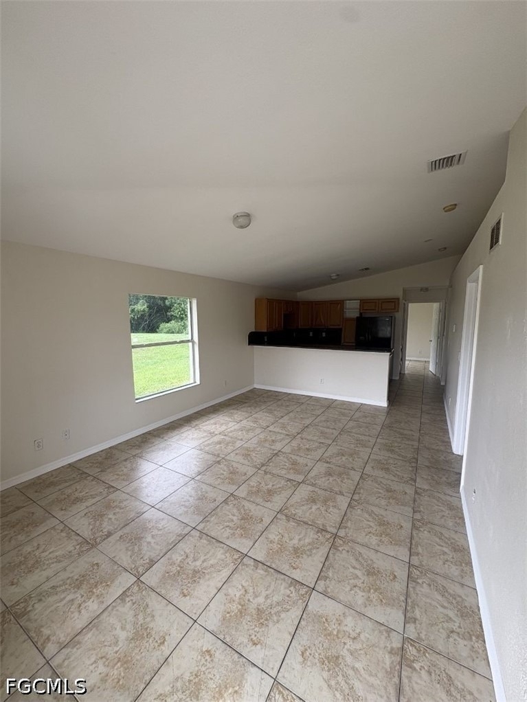 4768 Jordan Avenue S - Photo 2