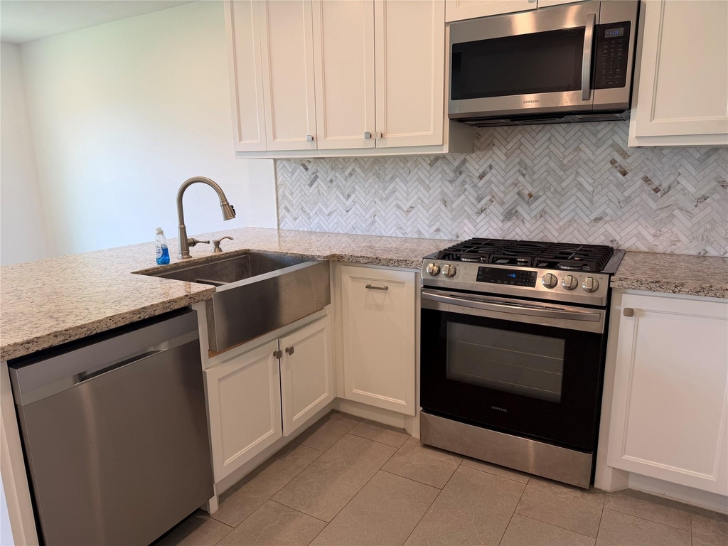 12431 Westwold Drive - Photo 10