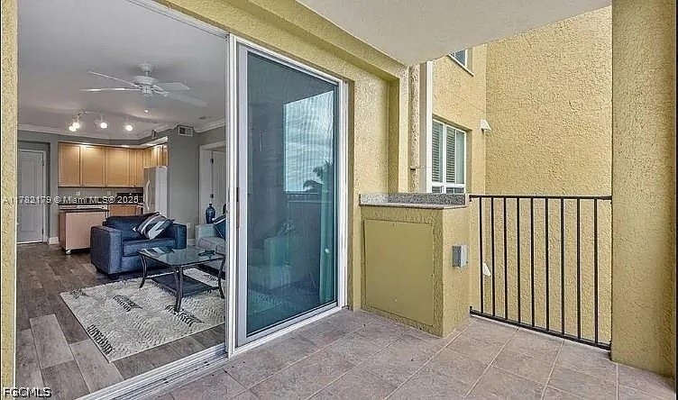 2825 Palm Beach Boulevard - Photo 8