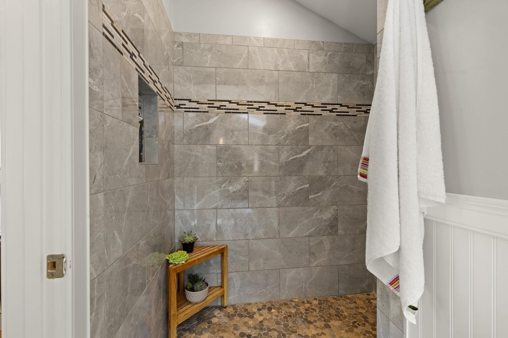18 Walden - Photo 23
