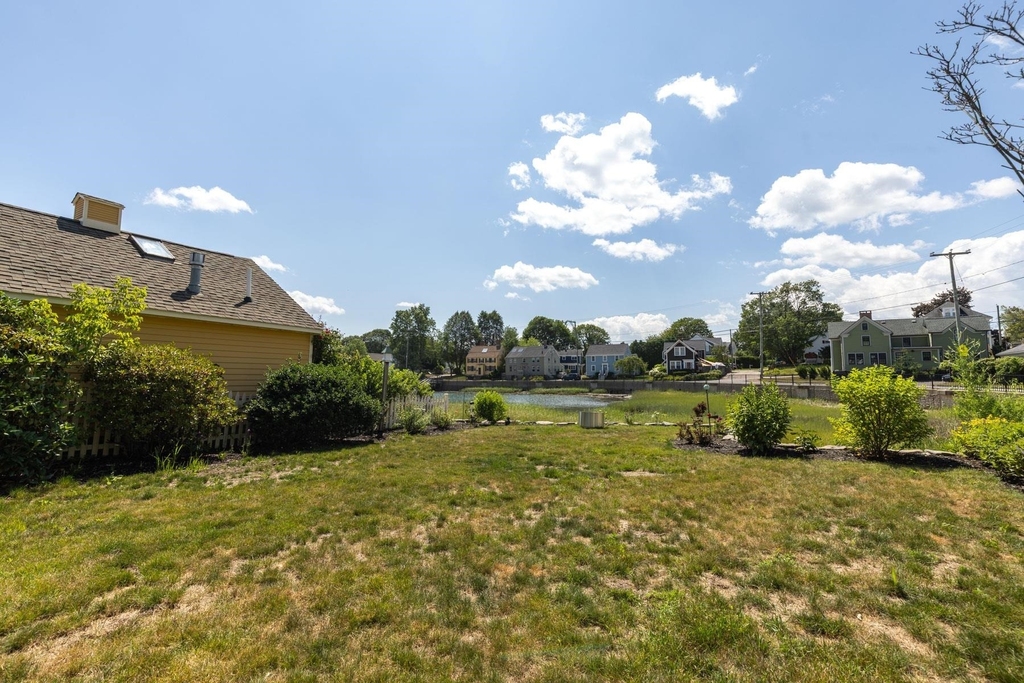 18 Walden - Photo 35