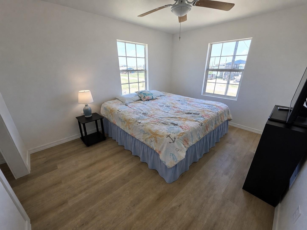 405 Blue Water Boulevard - Photo 14