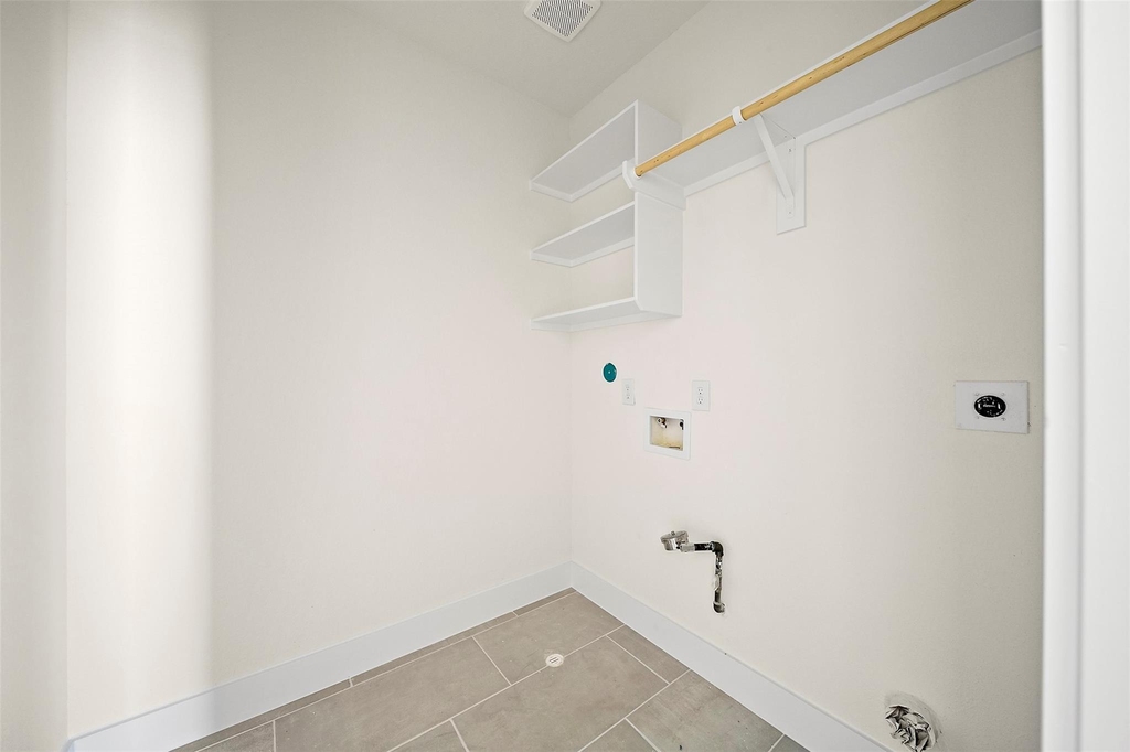 2618 Dennis Street - Photo 25