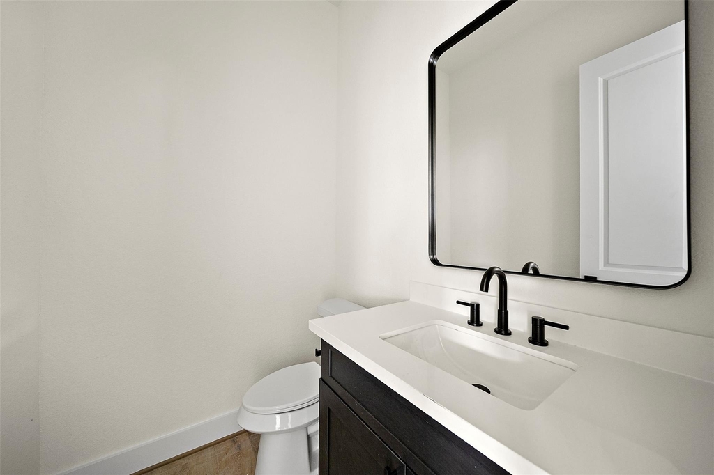 2618 Dennis Street - Photo 18