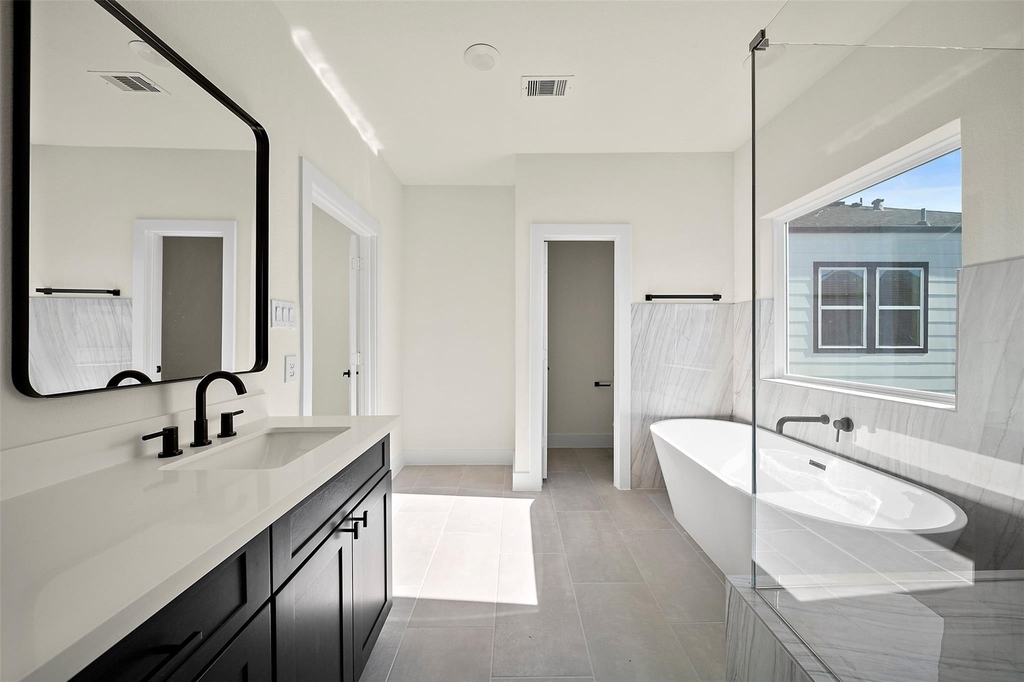 2618 Dennis Street - Photo 15