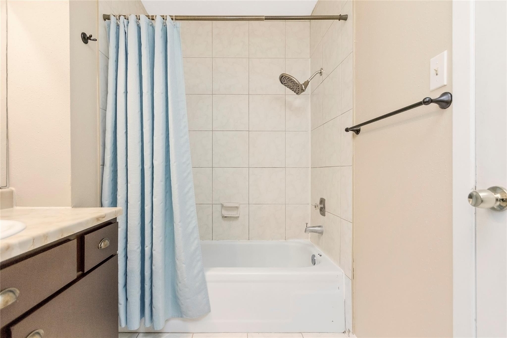 6903 Foxmont Lane - Photo 24