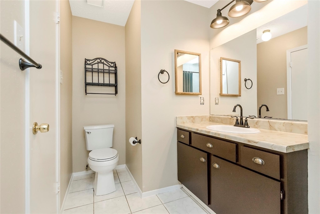 6903 Foxmont Lane - Photo 25