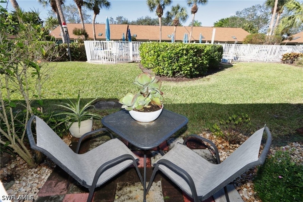 10805 Queen Anne Lane - Photo 3