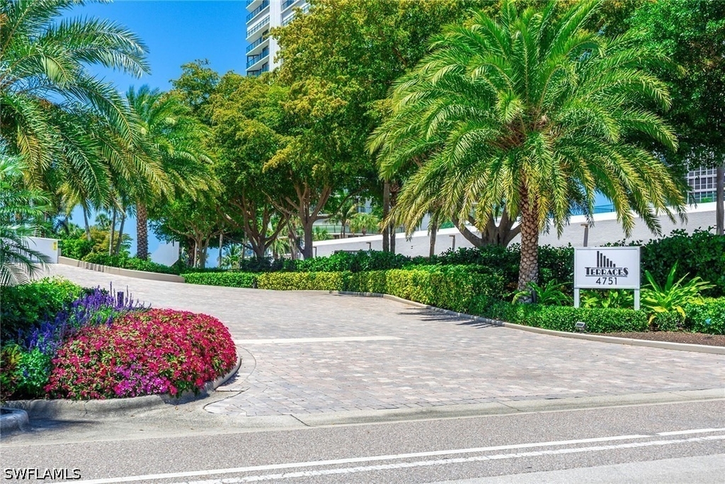 4751 Gulf Shore Boulevard N - Photo 49