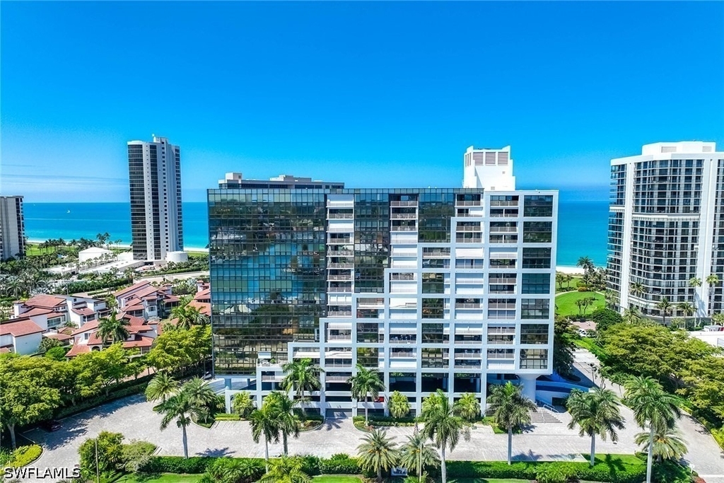 4751 Gulf Shore Boulevard N - Photo 1