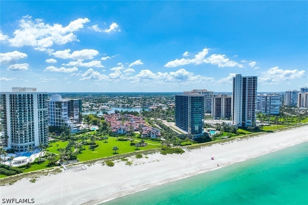 4751 Gulf Shore Boulevard N - Photo 48