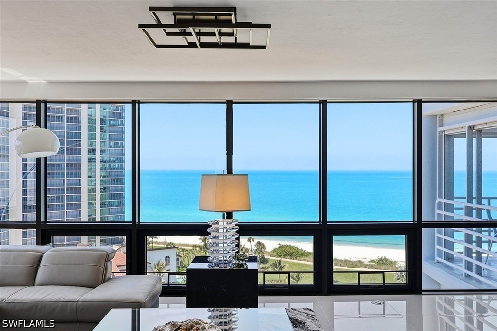 4751 Gulf Shore Boulevard N - Photo 4