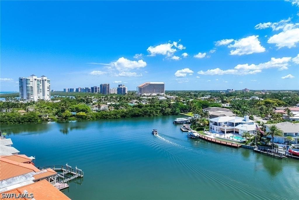 4751 Gulf Shore Boulevard N - Photo 40