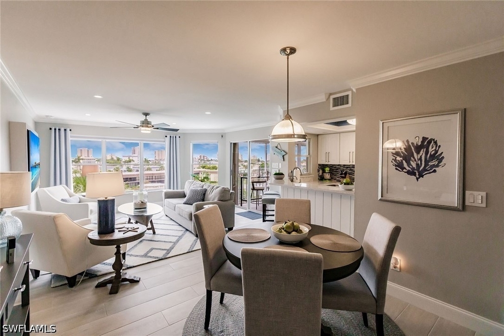 900 Collier Court - Photo 1