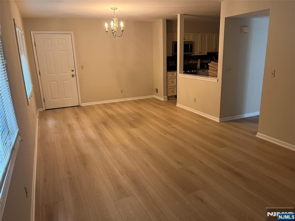 118 Orchard Pk - Photo 4
