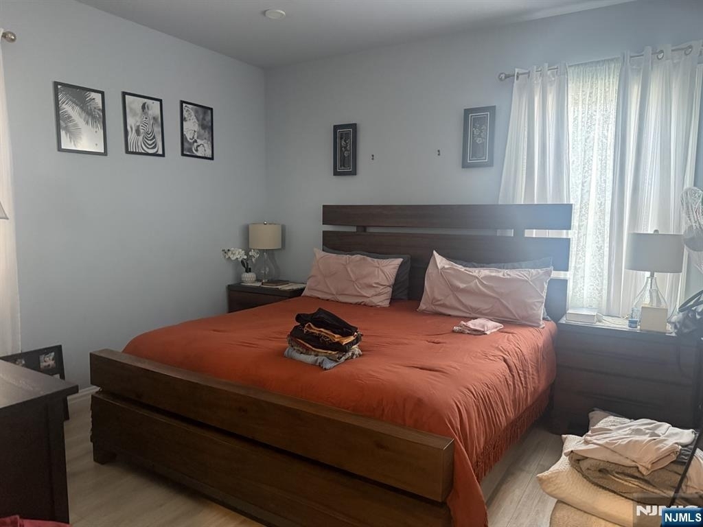 220 Hamilton - Photo 3
