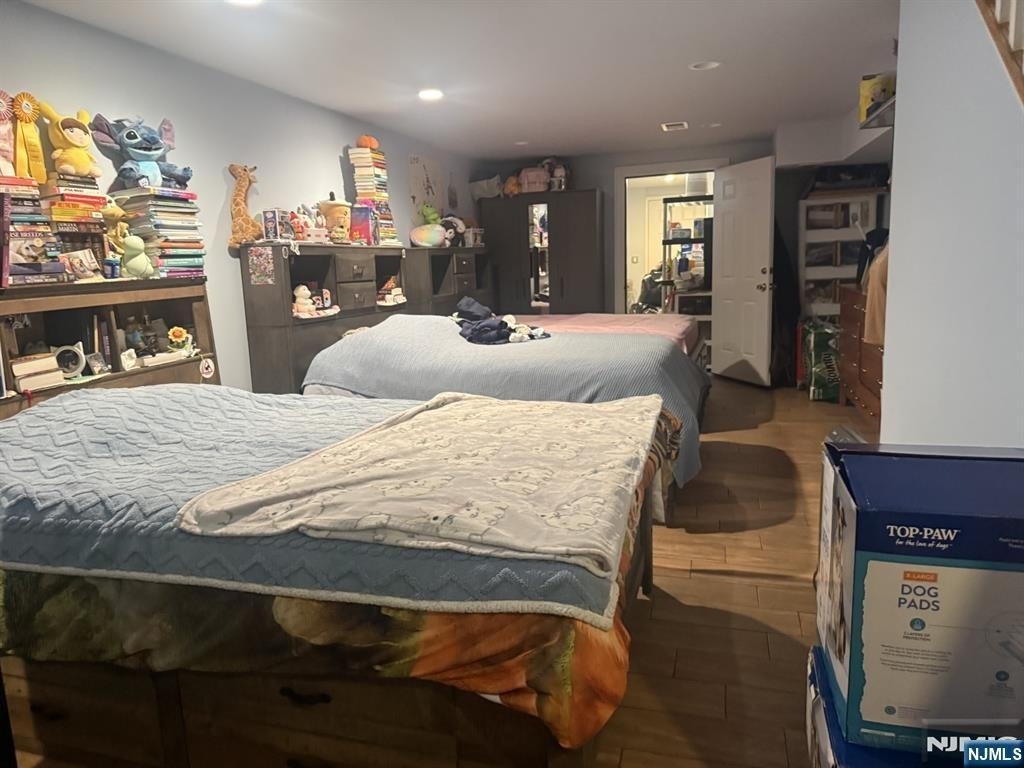 220 Hamilton - Photo 5