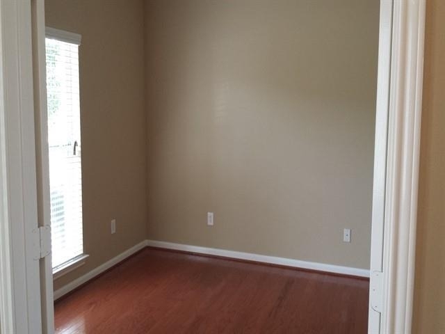 4934 Trailing Clover Court - Photo 4