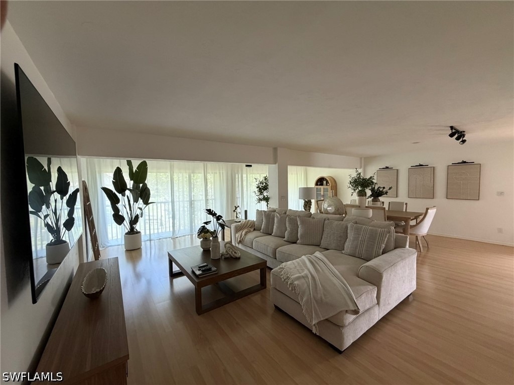 576 Retreat Drive - Photo 14