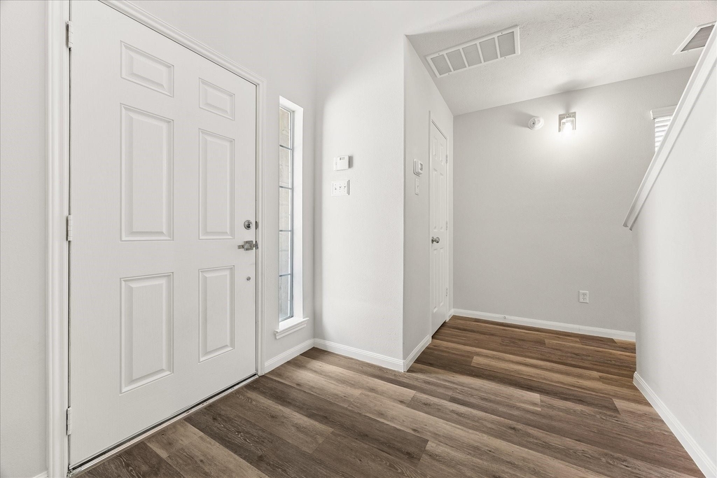3328 Masters Point Drive - Photo 1