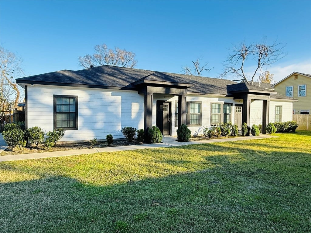 4802 Cruse Rd - Photo 1