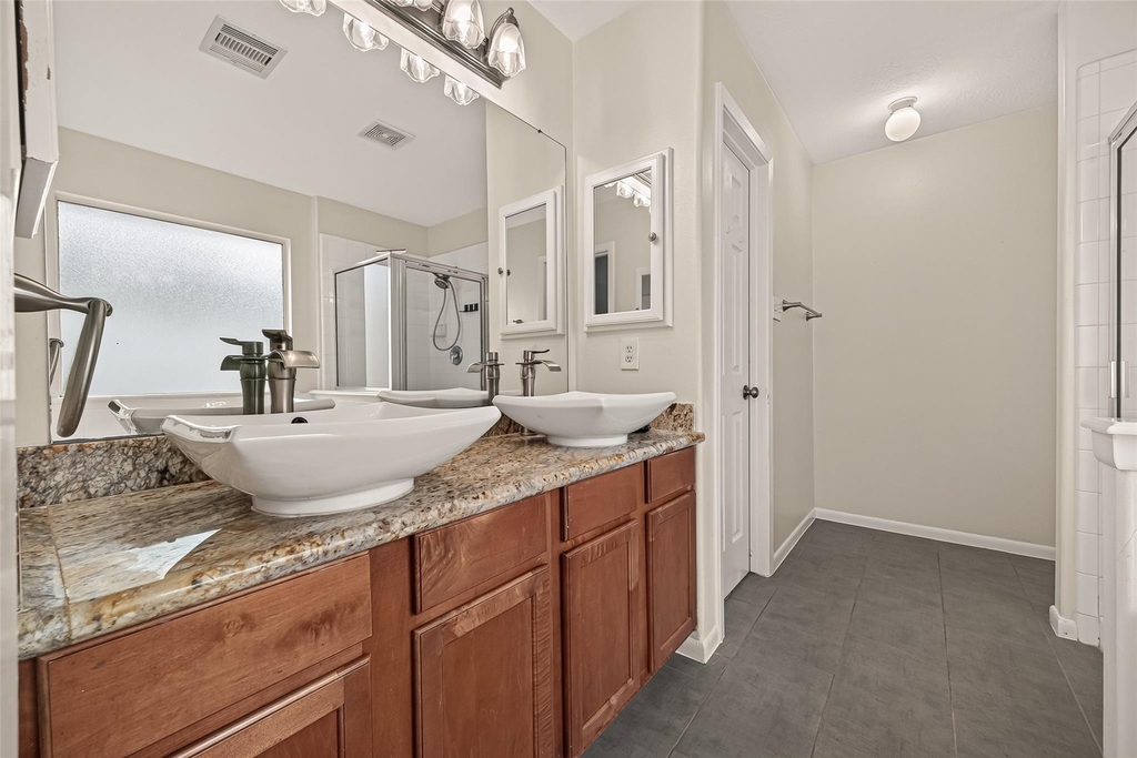 6619 Wellington Meadows Drive - Photo 29