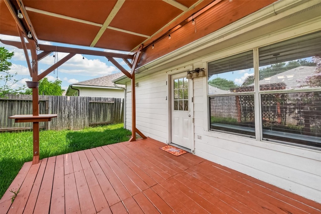 6619 Wellington Meadows Drive - Photo 37
